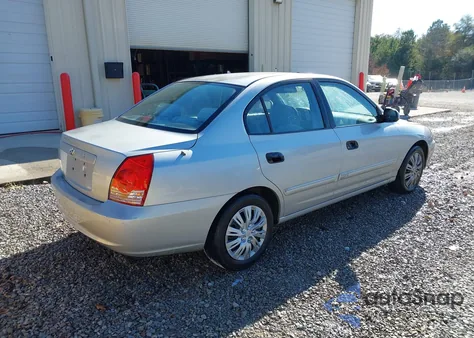 2005 Hyundai Elantra Gls/Gt from USA, damaged, VIN KMHDN46D45U184083